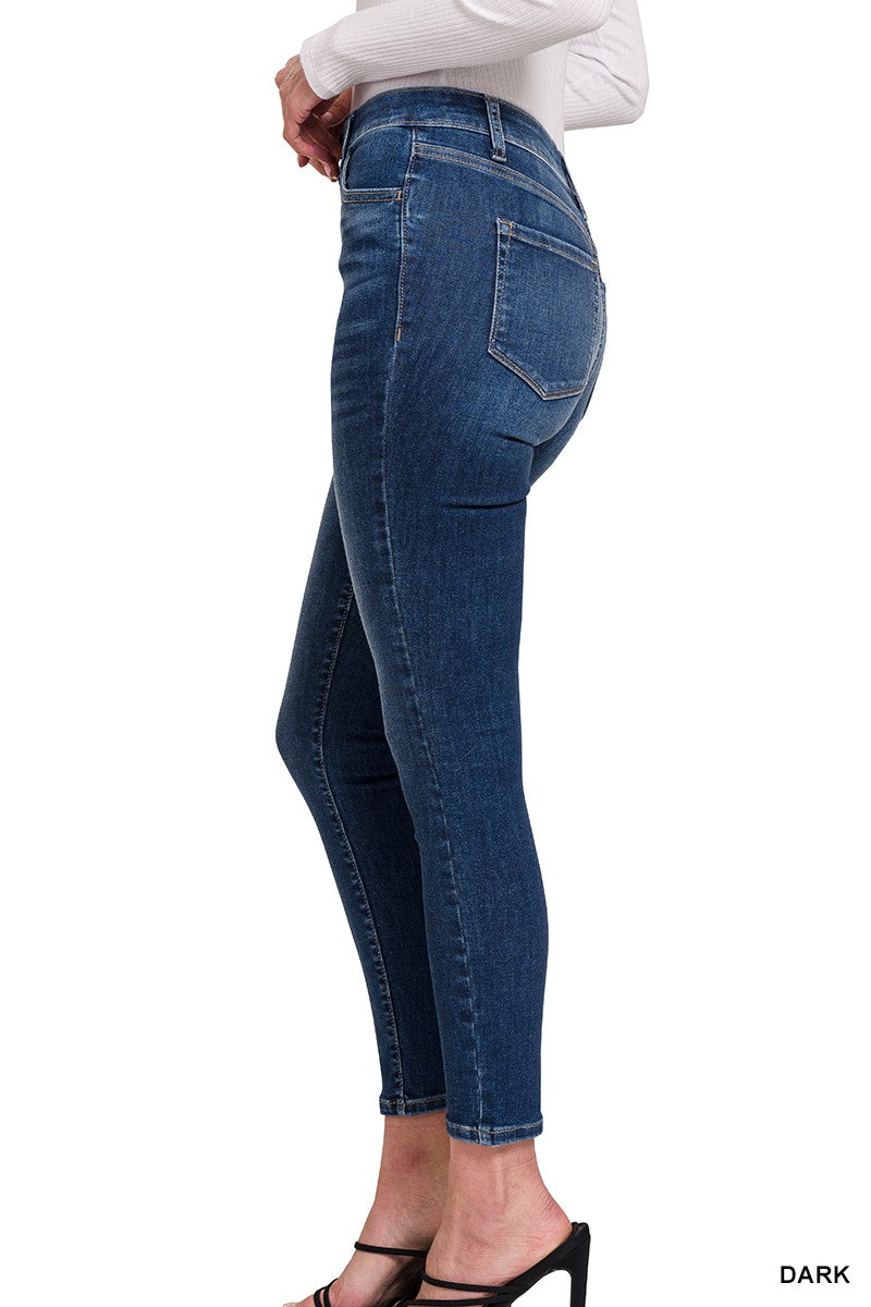 Lindsay Skinny Jeans (High Rise)
