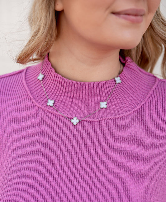 Quatrefoil Silver & White Necklace (Sterling Silver)